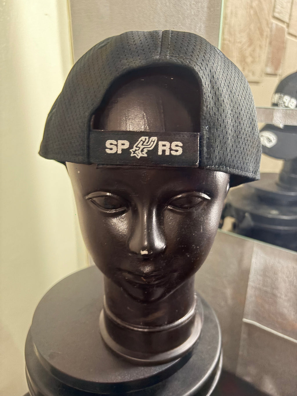 21 Spurs Black Netted Snap Back