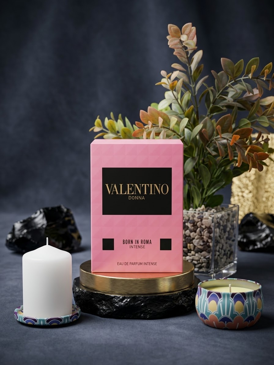 Valentino Donna Born In Roma Intense