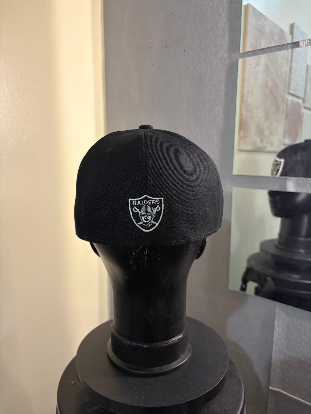 Raiders Close Cap